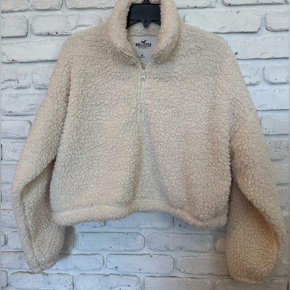 Hollister Jackets & Blazers - Women’s Hollister Fuzzy Fleece Sherpa Half Zip Pullover Cropped Jacket